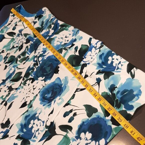 Dressbarn Sleeveless Floral Blue and White Dress - Picture 11 of 11